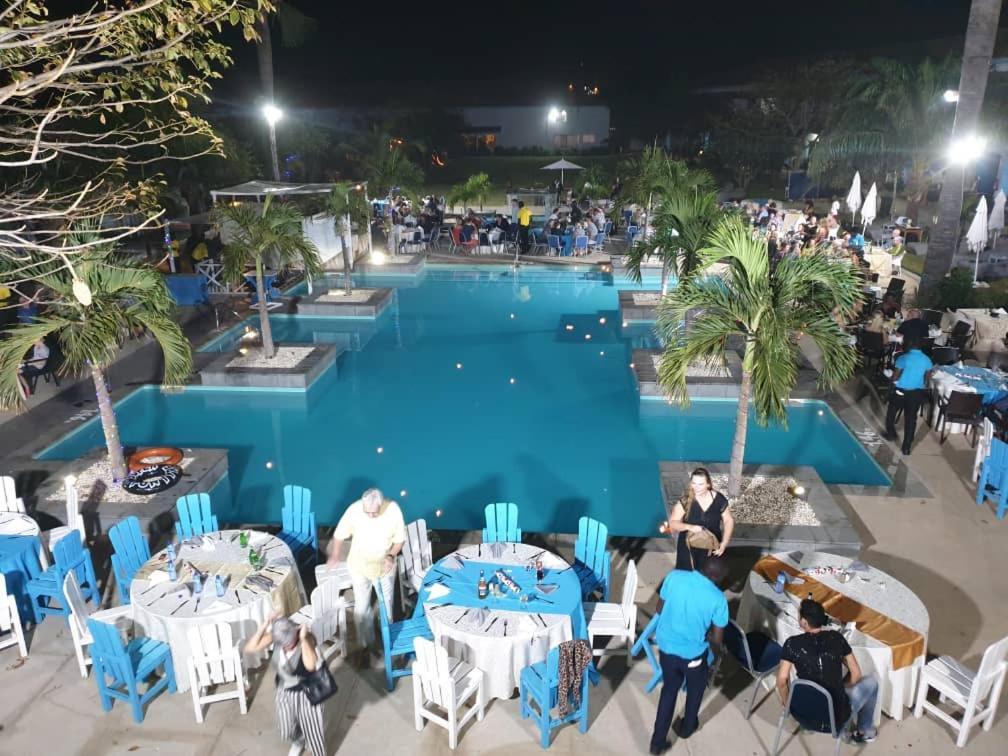 Djembe Beach Resort Kololi Εξωτερικό φωτογραφία
