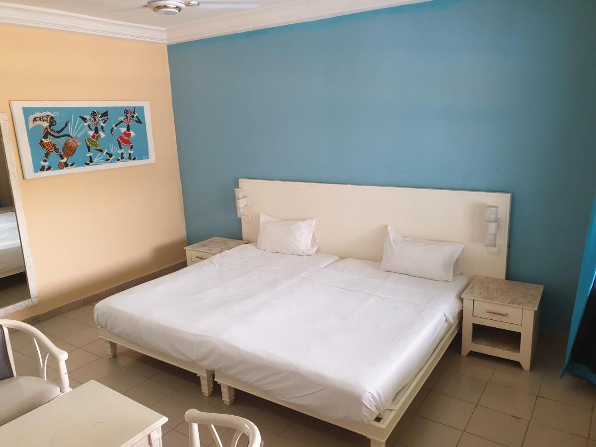 Djembe Beach Resort Kololi Εξωτερικό φωτογραφία