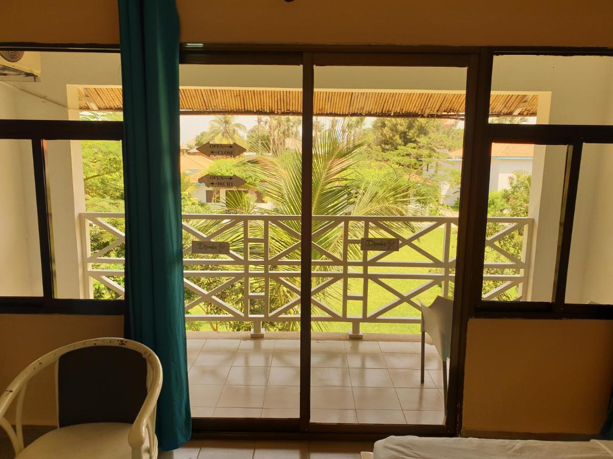 Djembe Beach Resort Kololi Εξωτερικό φωτογραφία