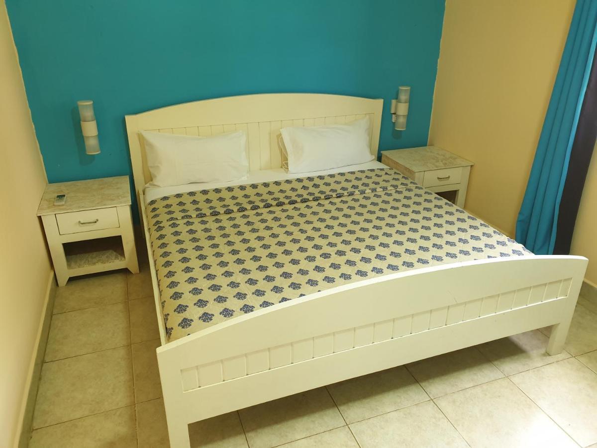 Djembe Beach Resort Kololi Εξωτερικό φωτογραφία